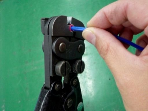 シャトー電子工業　株式会社