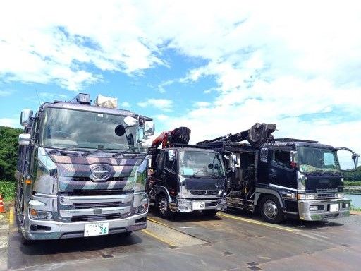 有限会社紋丞（モンショウ）