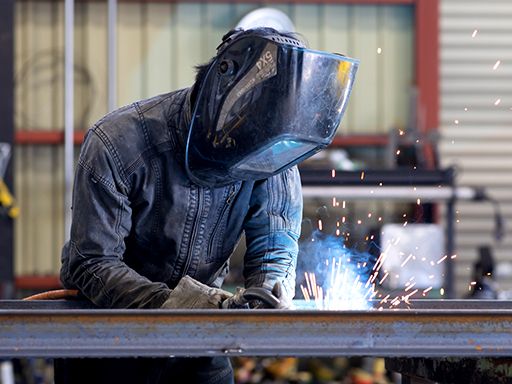 株式会社倉持鉄工