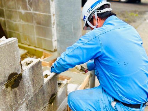 株式会社　アカラ