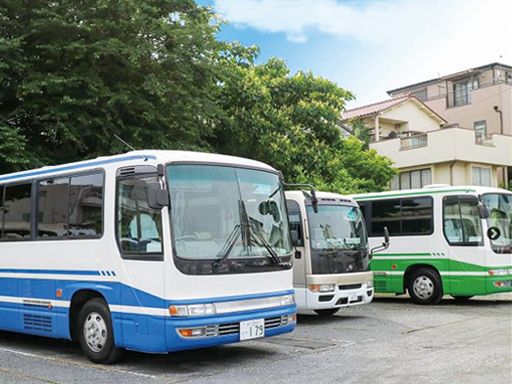 学校法人 医学アカデミー