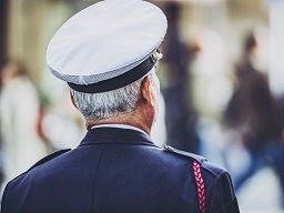 株式会社　オリバー