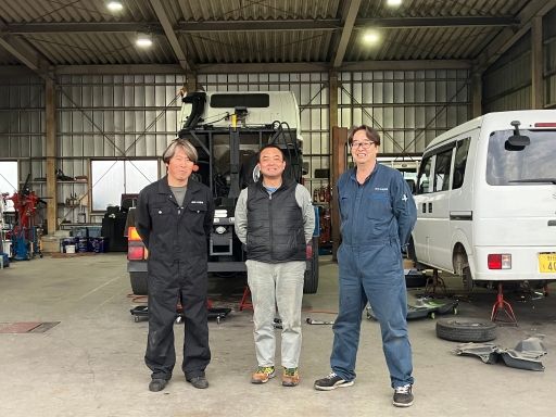 有限会社川上自動車