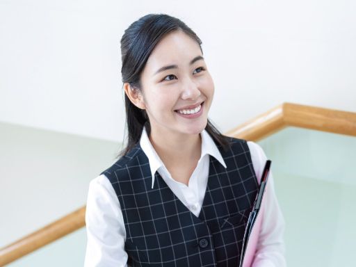 株式会社三浩商事