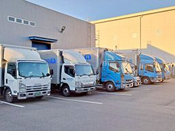 日興運送株式会社　牛久物流センター
