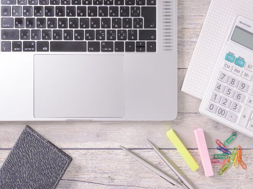 UTエージェント株式会社 つくばAU《JZUH1C》