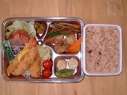 有限会社小山給食センター