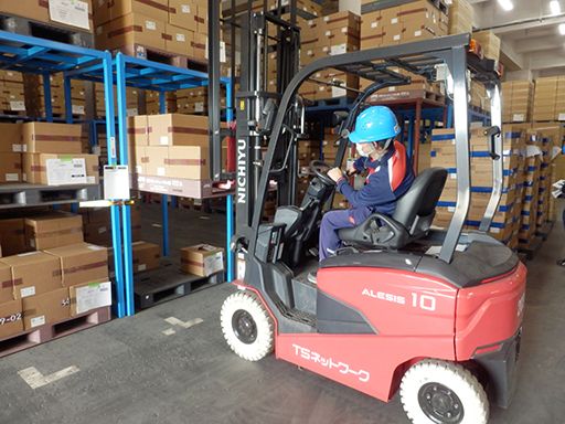 TSネットワーク株式会社　宇都宮流通センター