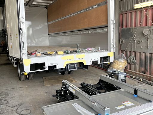 株式会社 エムライン　常総工場