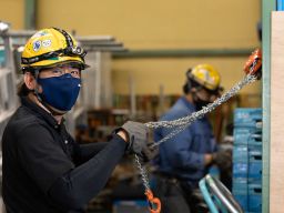 新日本物流　株式会社【八王子事業所】