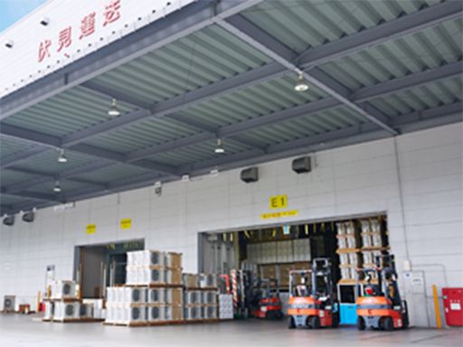 伏見運送株式会社 滋賀営業所